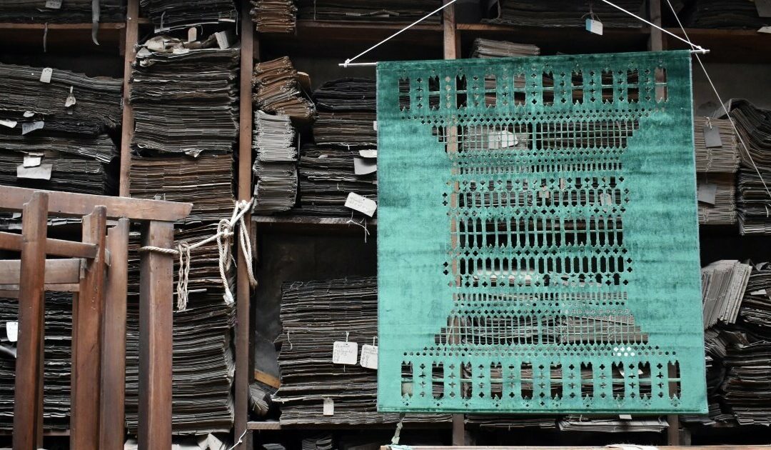 Le finestre veneziane diventano tessuto: il progetto di Elio Ticca