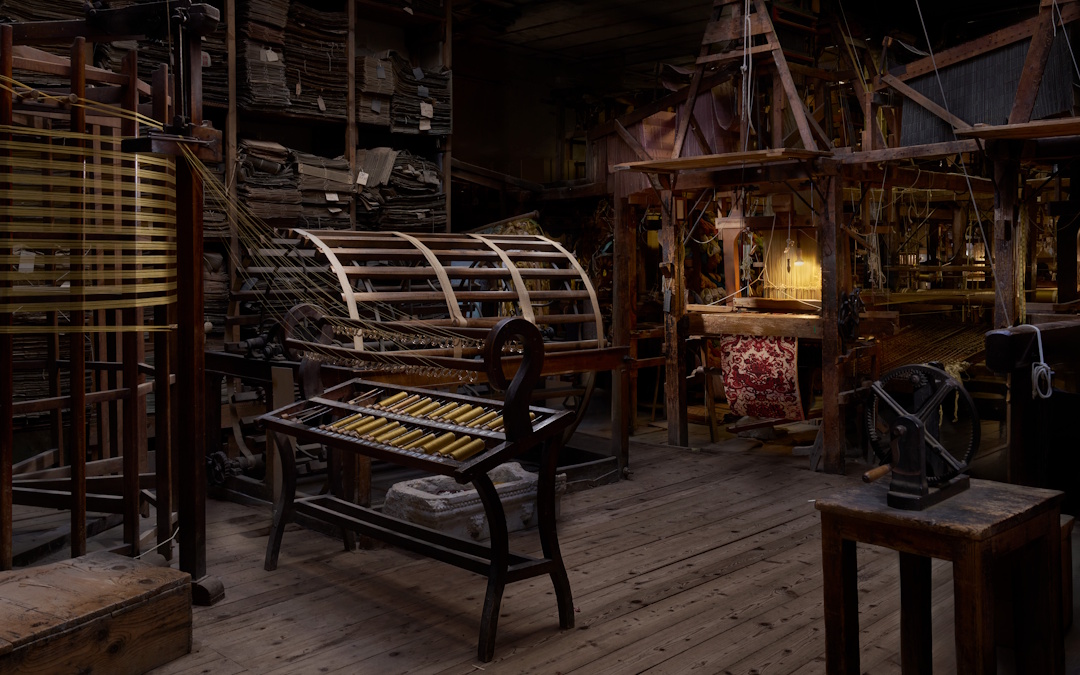 Production of silk fabrics in the 18th-century Encyclopaedia