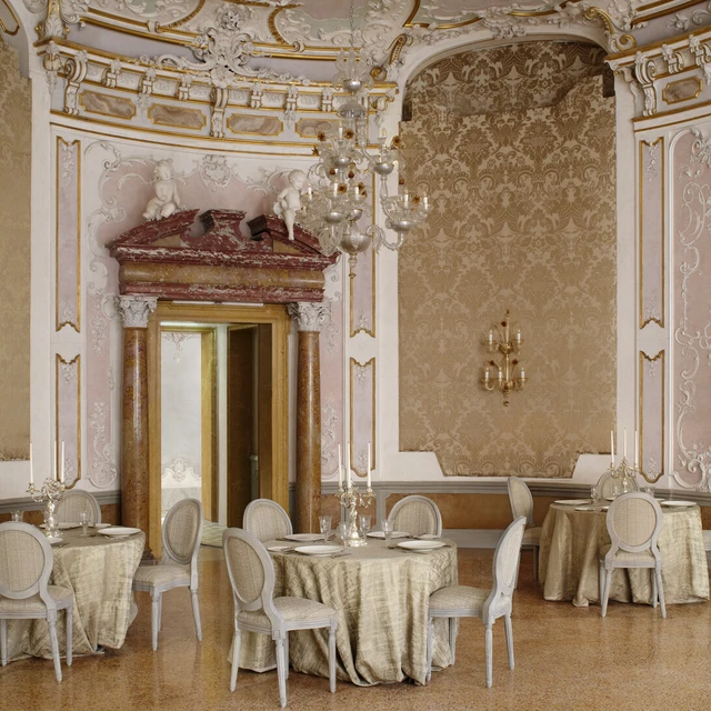 Salone Vittoria